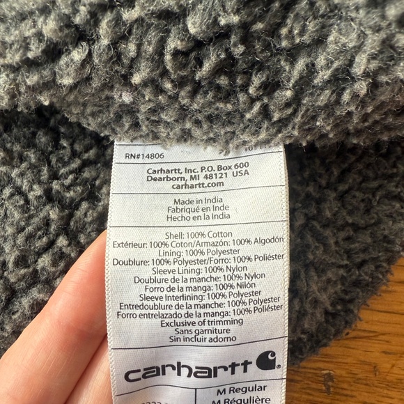 Carhartt jacket - Picture 6 of 8